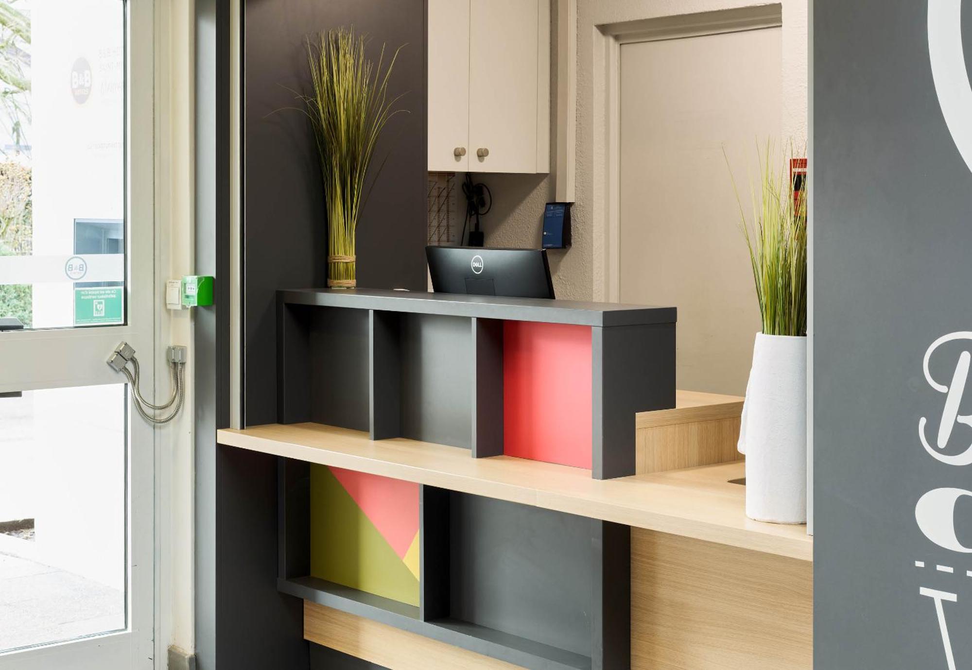 B&B Hotel Saint-Michel Sur Orge Esterno foto