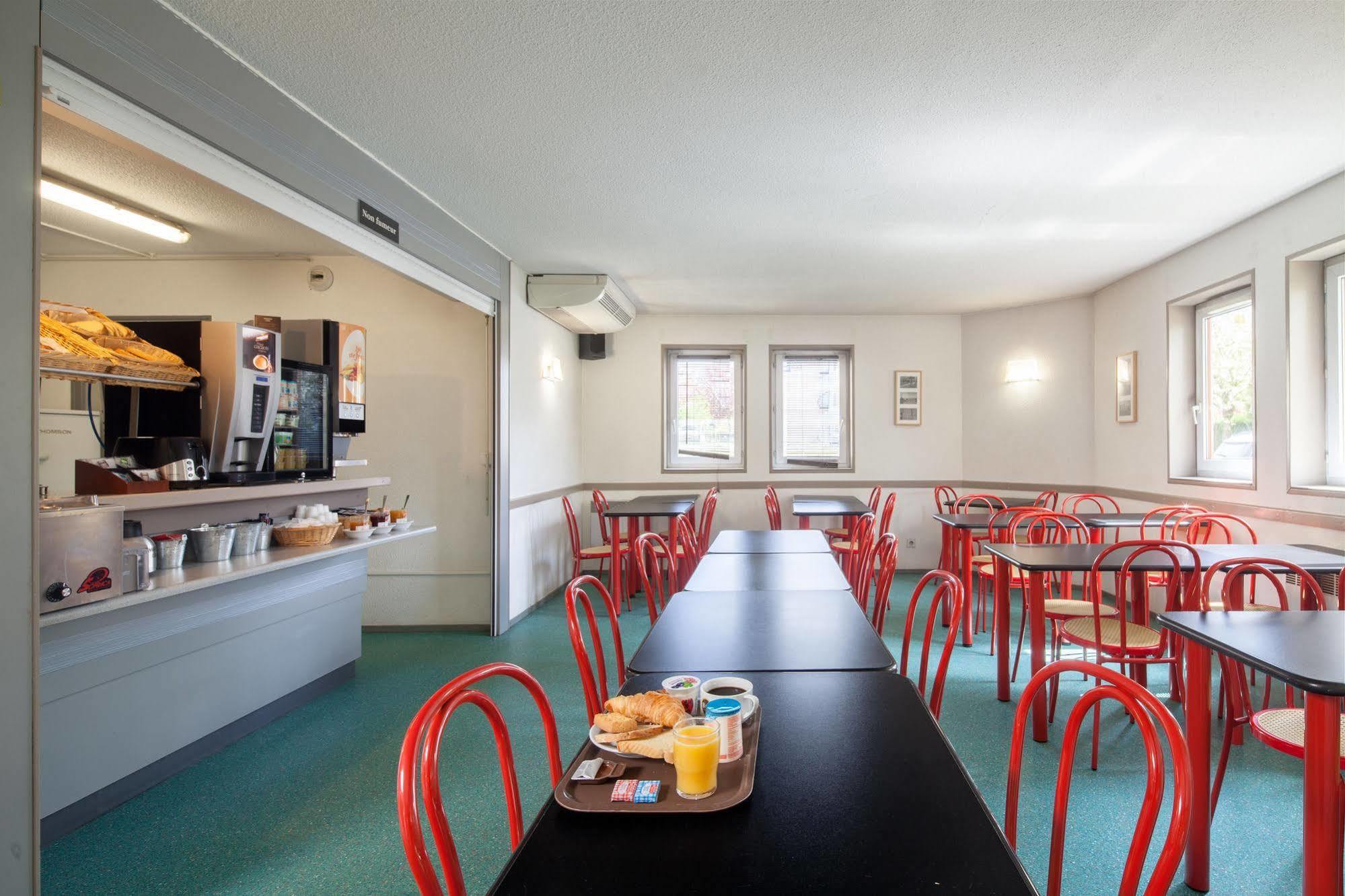 B&B Hotel Saint-Michel Sur Orge Esterno foto